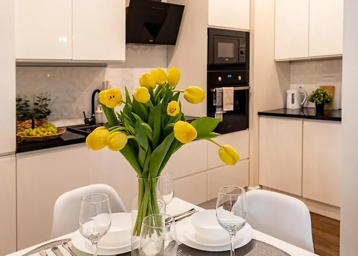 Active Gold Apartment *